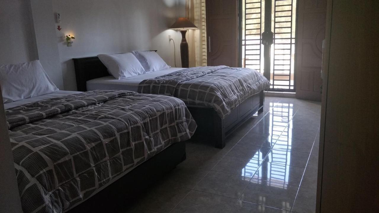 Kana Hasya Homestay "Rumoh Jamee" Meulaboh Exteriör bild