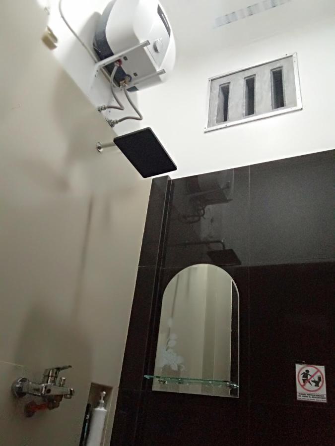 Kana Hasya Homestay "Rumoh Jamee" Meulaboh Exteriör bild
